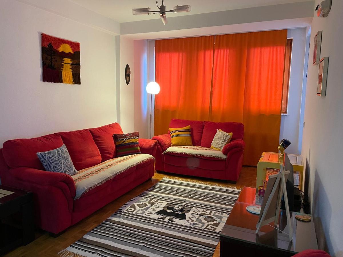 פרישטינה Mexican Touch Apartment With Parking Garage מראה חיצוני תמונה